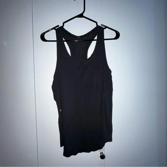 Love Tank - Picture 1 of 4